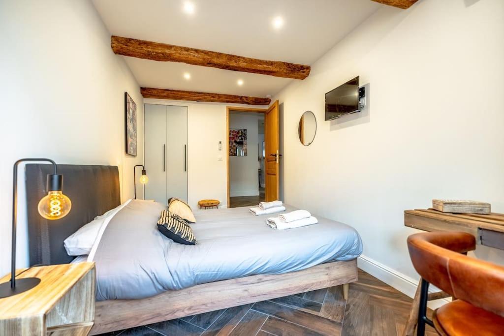 Superbe Appartement Neuf, Climatise Centre Village Le Plan-de-la-Tour المظهر الخارجي الصورة
